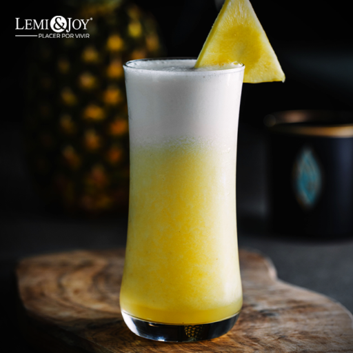 Limonada con piña y mango