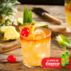 cóctel de coco con piña y tequila